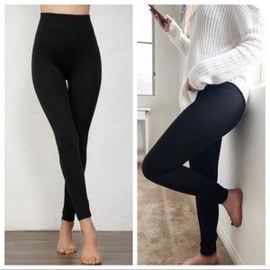 NEW•1X-2X•ESSENTIAL MINIMALIST BLACK HIGHWAISTED LEGGINGS